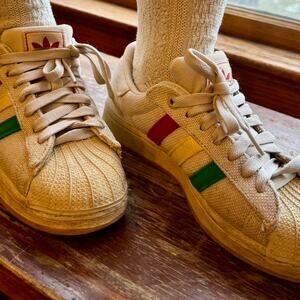 Adidas rastafarian sneaker preowned women's 8